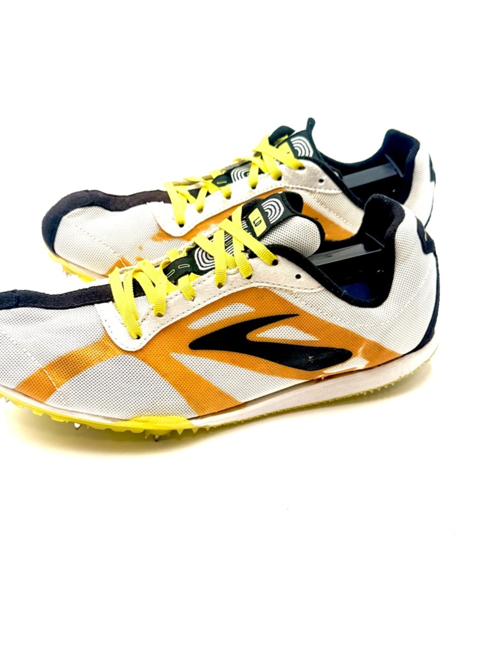 Brooks White Gold‎ Track Spikes Nerve LD Mens Field Running Shoes Mens Sz 9